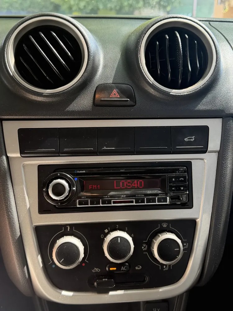 Volkswagen Voyage 1.6 — foto 10