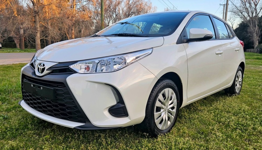 Toyota Yaris Xs — foto 8