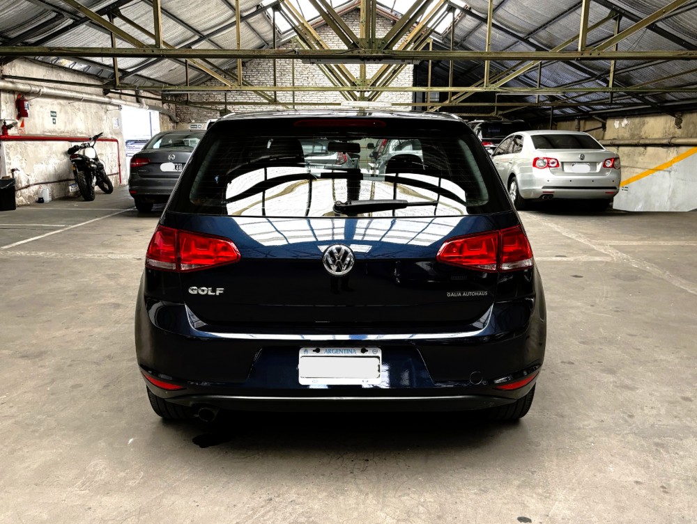 Volkswagen Golf 1.6 MT — foto 6