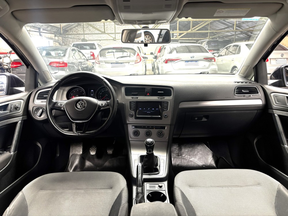 Volkswagen Golf 1.6 MT — foto 8