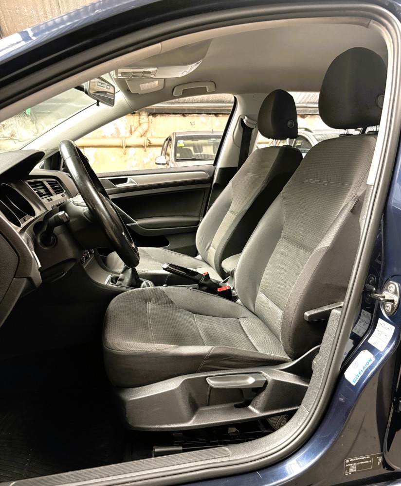 Volkswagen Golf 1.6 MT — foto 12