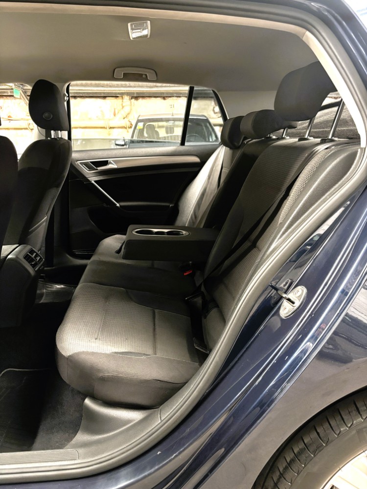 Volkswagen Golf 1.6 MT — foto 13