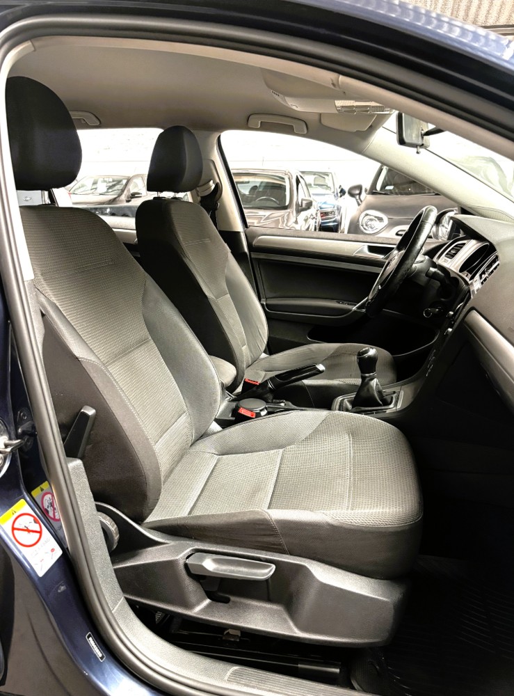 Volkswagen Golf 1.6 MT — foto 14