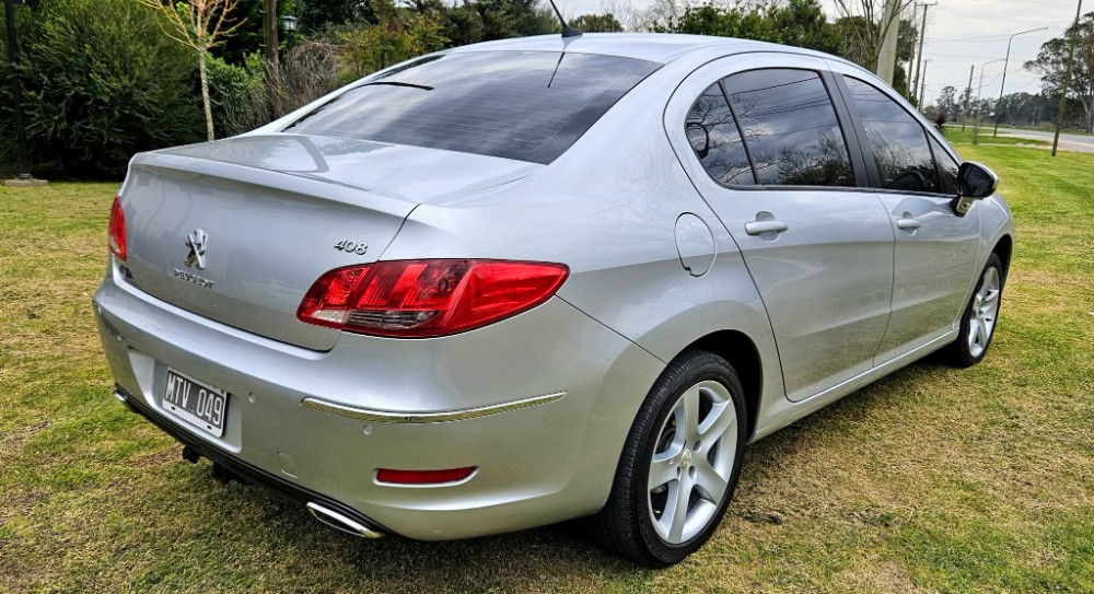 Peugeot 408 Allure + — foto 3