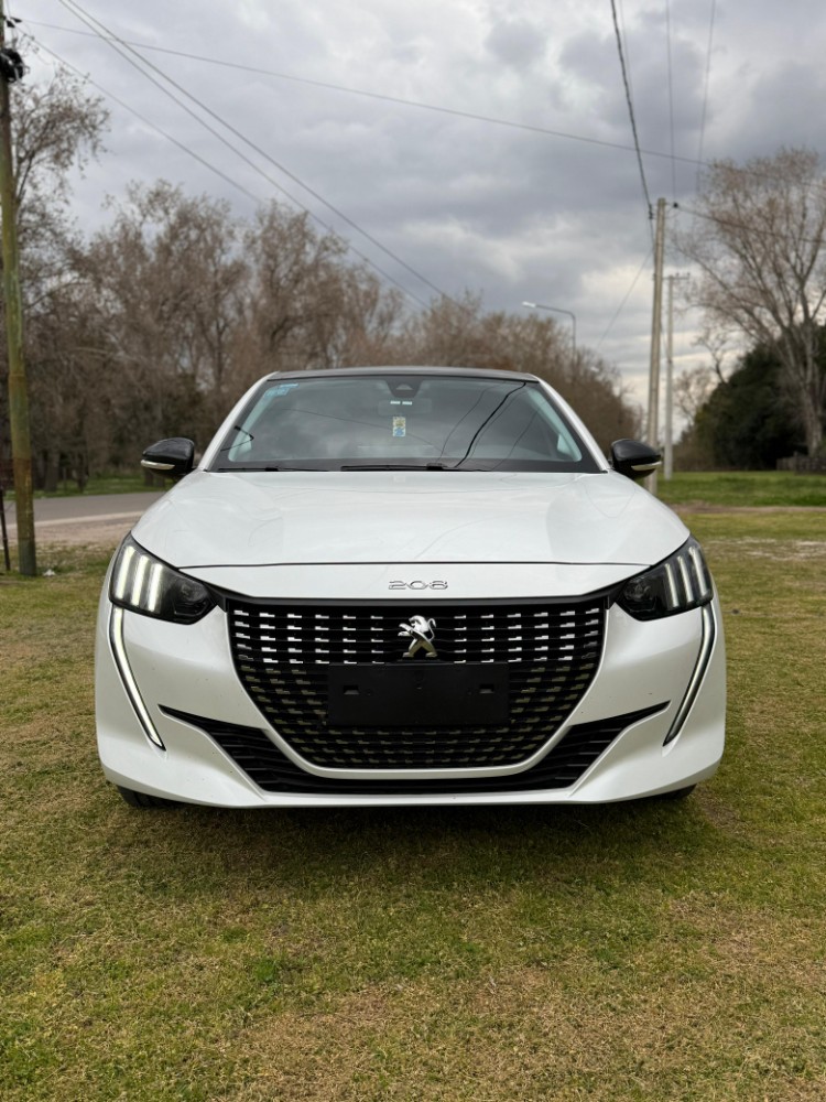 Peugeot 208 Feline — foto 8