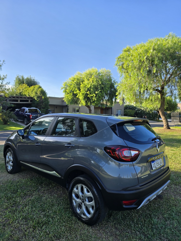 Renault Captur ZEN 2.0 — foto 3