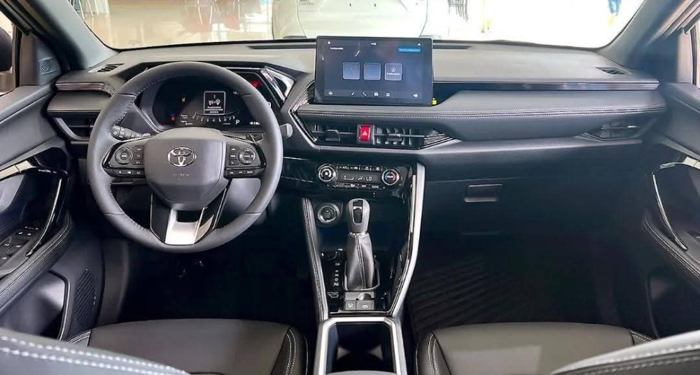 Toyota Toyota  Yaris cross — foto 9