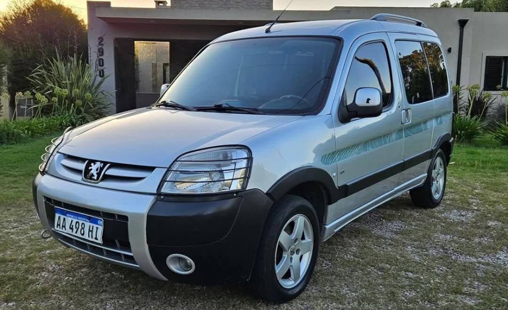 Peugeot PARTNER PATAGONICA — foto 2