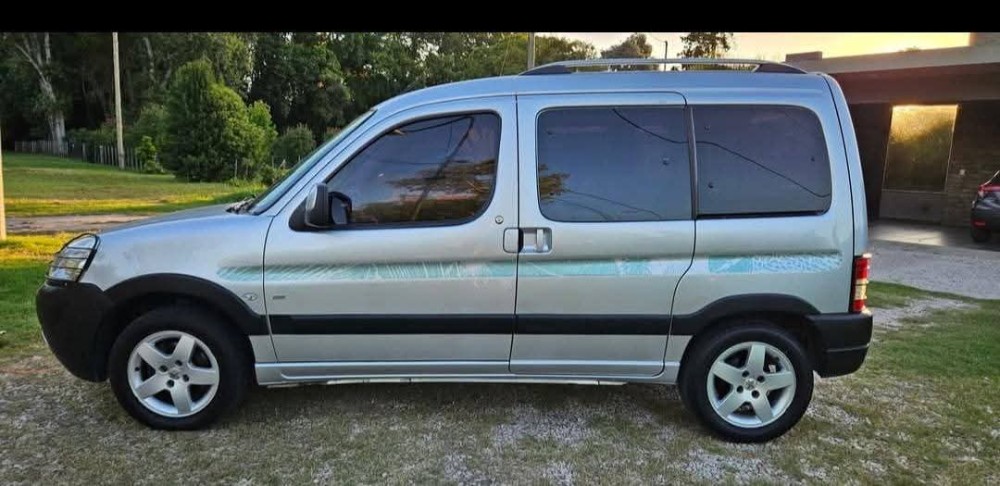 Peugeot PARTNER PATAGONICA — foto 6