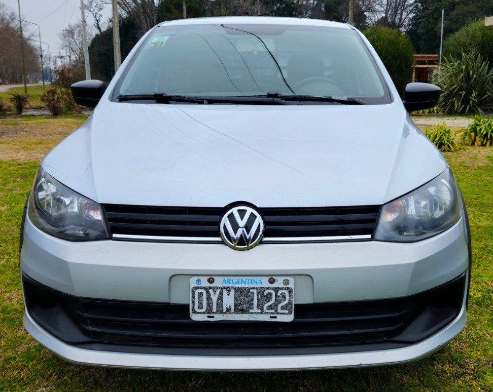 Volkswagen SAVEIRO 1.6 CABINA Y MEDIA — foto 2