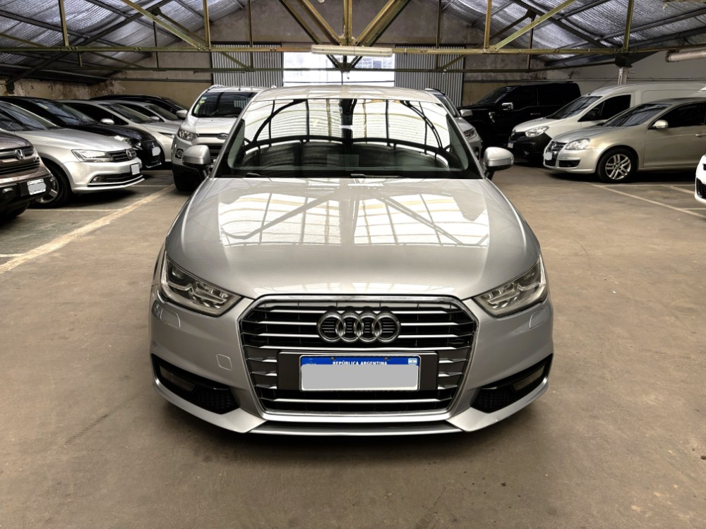 Audi A1 Sportback 1.4 Tfsi Stronic — foto 3
