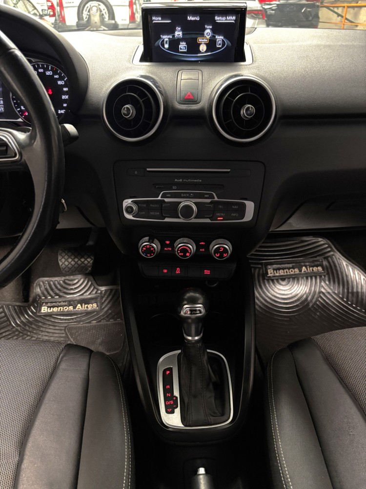 Audi A1 Sportback 1.4 Tfsi Stronic — foto 9