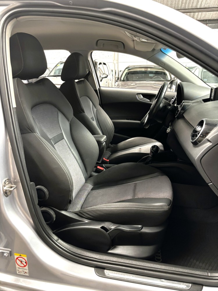 Audi A1 Sportback 1.4 Tfsi Stronic — foto 14
