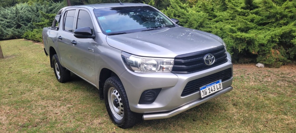 Toyota Hilux Dx 4x4 — foto 8