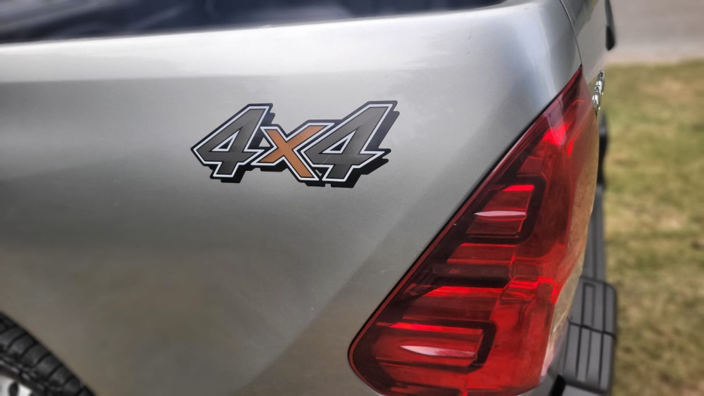 Toyota Hilux Dx 4x4 — foto 9