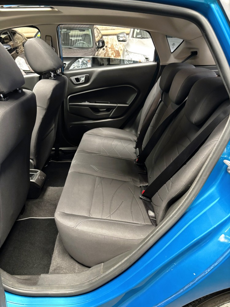 Ford Fiesta Kinetic 1.6 Se Plus 120cv — foto 13