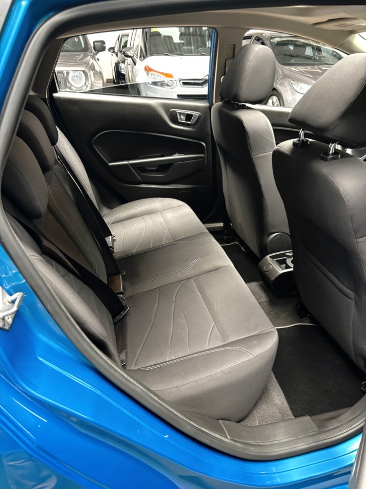 Ford Fiesta Kinetic 1.6 Se Plus 120cv — foto 15