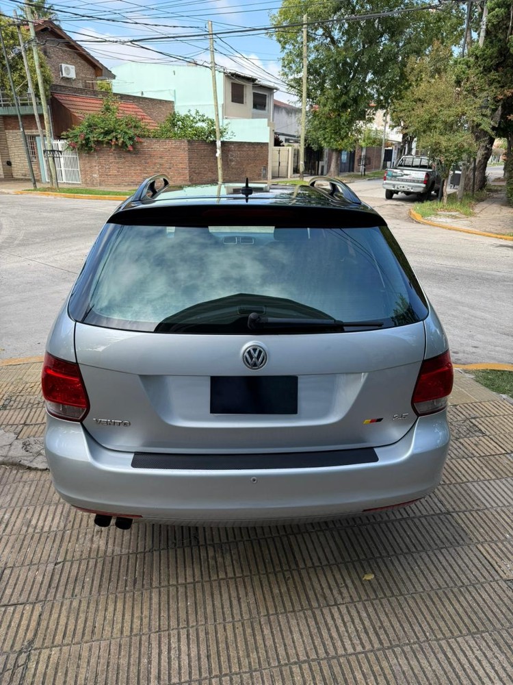 Volkswagen VENTO VARIANT 2.5 ADVANCE — foto 4