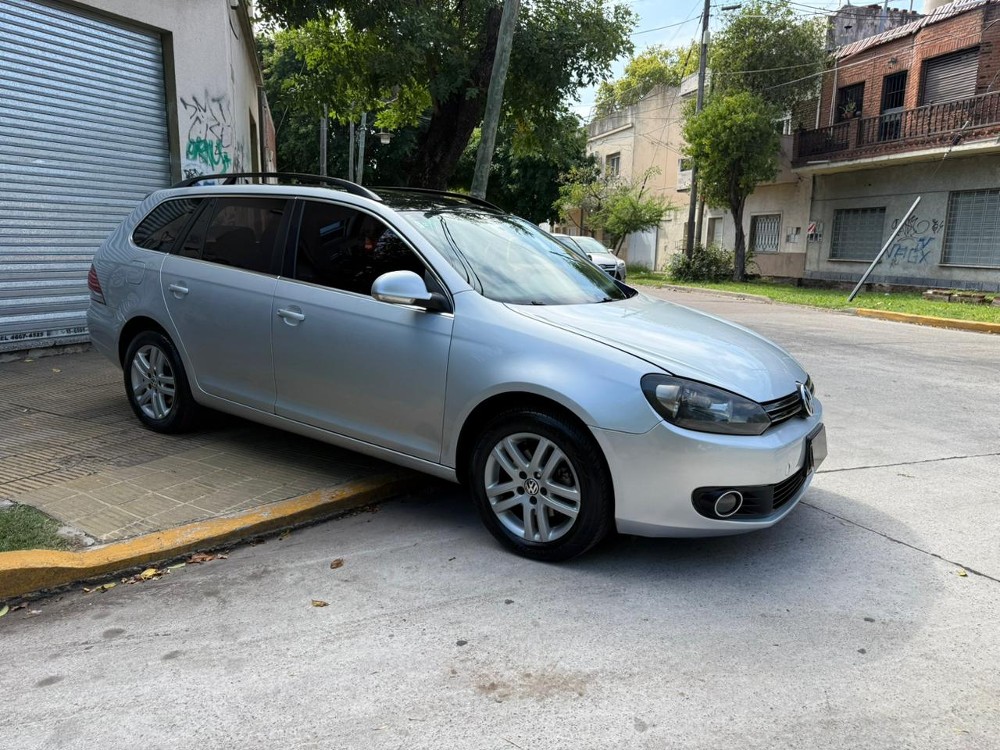Volkswagen VENTO VARIANT 2.5 ADVANCE — foto 7