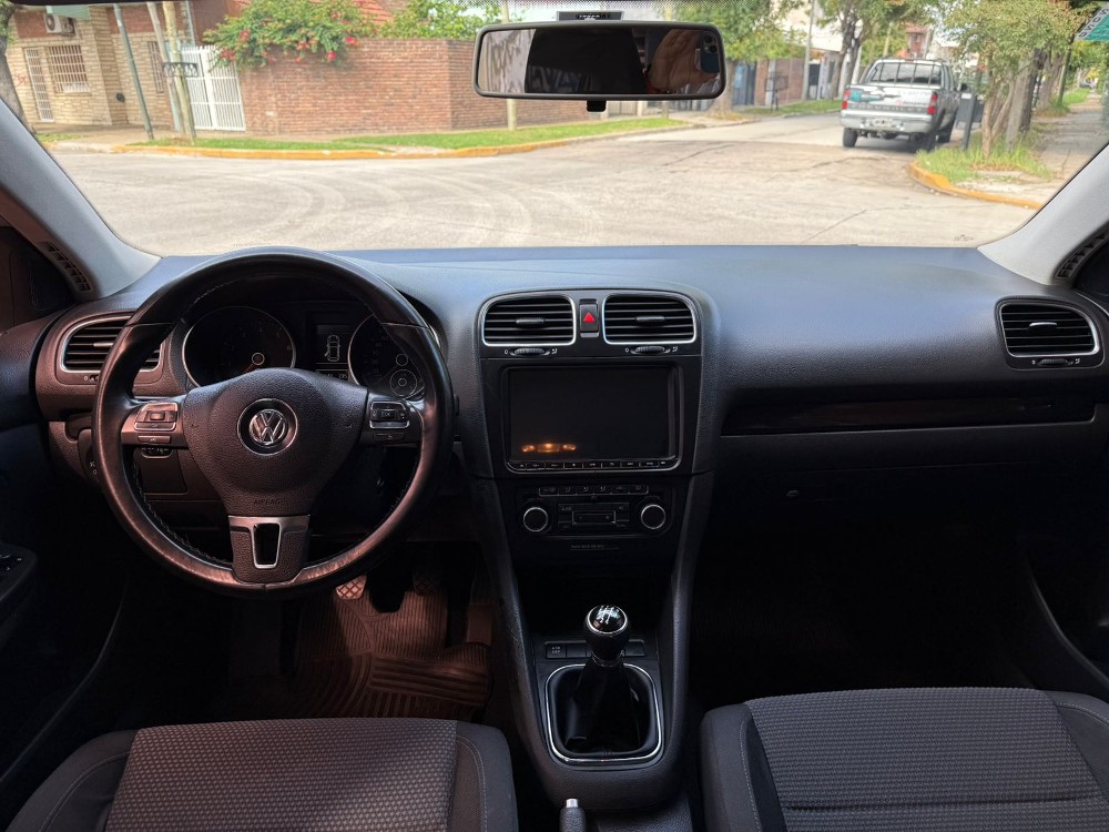 Volkswagen VENTO VARIANT 2.5 ADVANCE — foto 11
