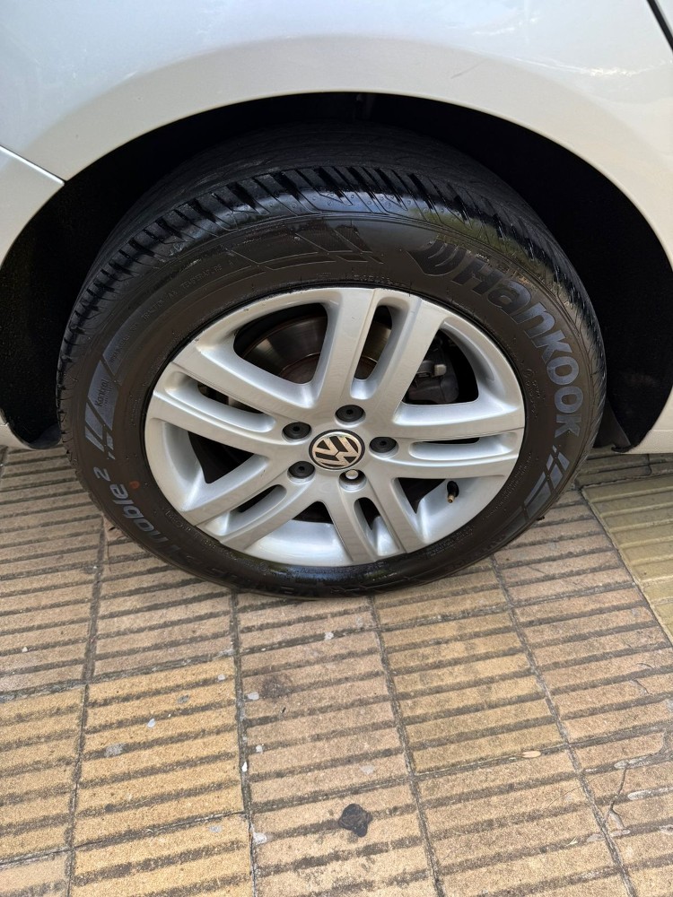 Volkswagen VENTO VARIANT 2.5 ADVANCE — foto 18