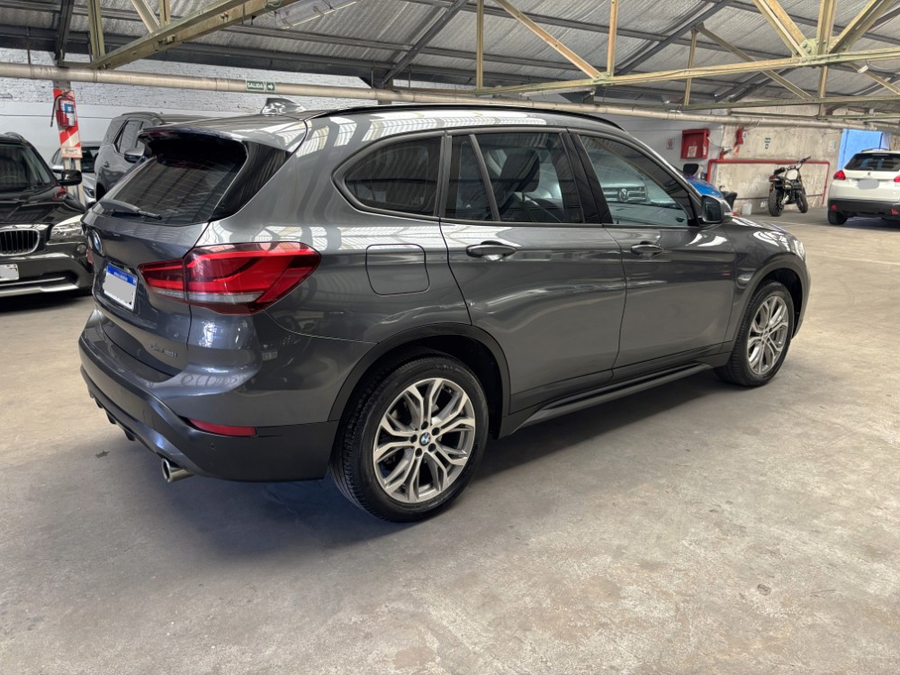 BMW X1 SDRIVE 20i — foto 5