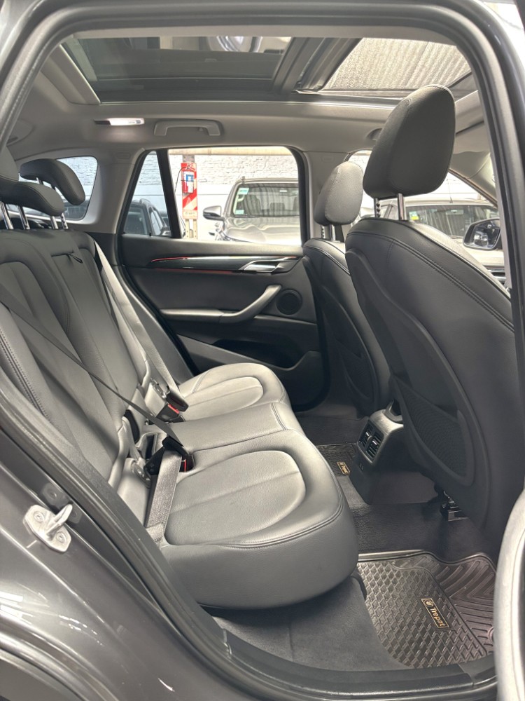 BMW X1 SDRIVE 20i — foto 15