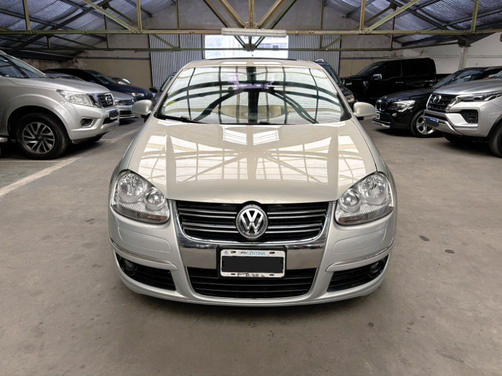 Volkswagen Vento 2.5 Advance Tiptronic 170cv — foto 3