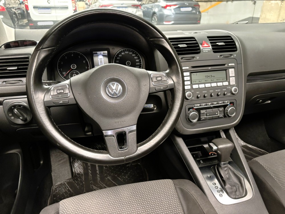 Volkswagen Vento 2.5 Advance Tiptronic 170cv — foto 10