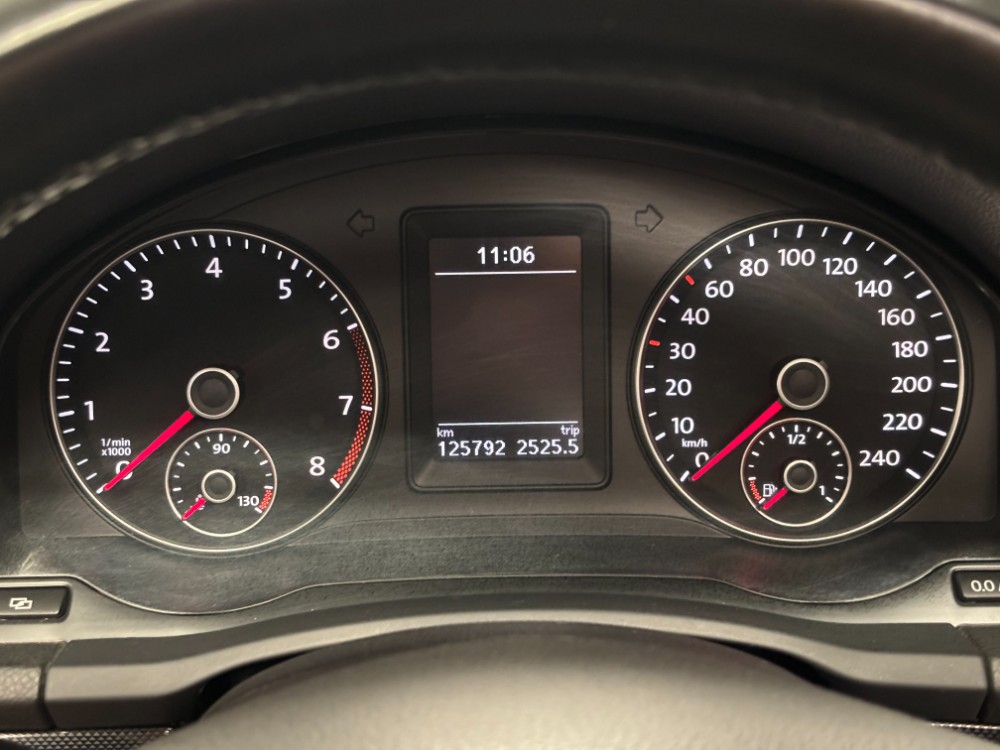 Volkswagen Vento 2.5 Advance Tiptronic 170cv — foto 11