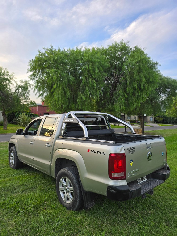 Volkswagen Amarok Highline — foto 3