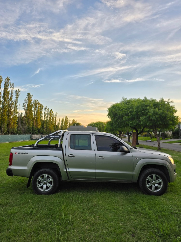 Volkswagen Amarok Highline — foto 8