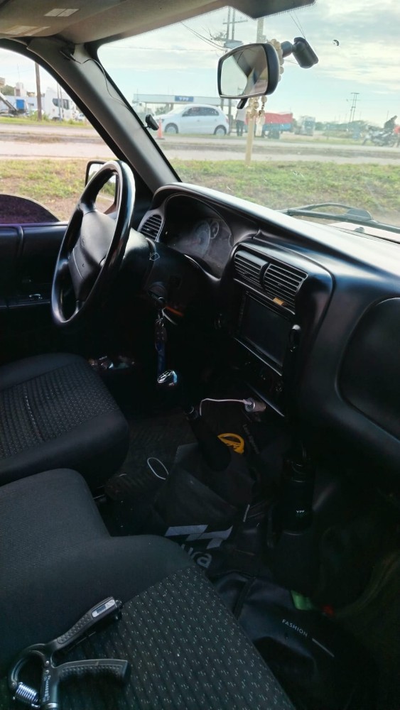 Ford RANGER  XL PLUS 4x2 NAFTA 2.3 — foto 3