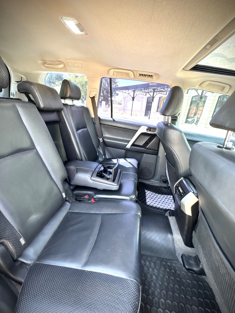 Toyota Land Cruiser Prado — foto 2