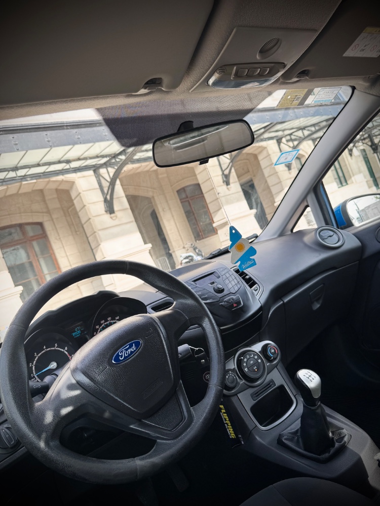 Ford Fiesta Kinetic S — foto 5