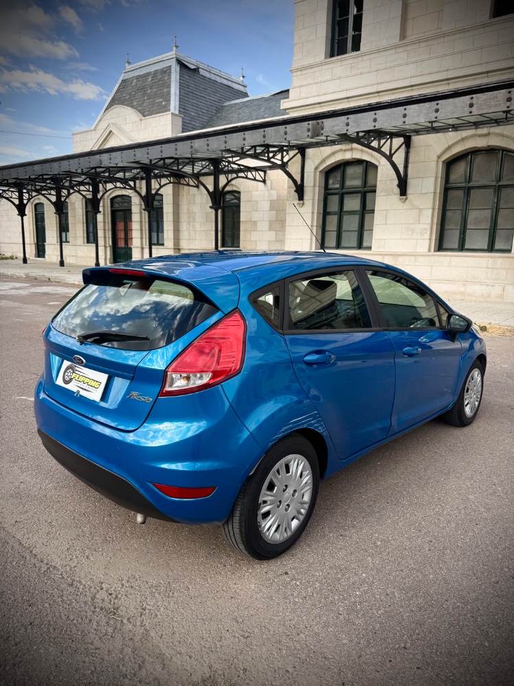 Ford Fiesta Kinetic S — foto 8