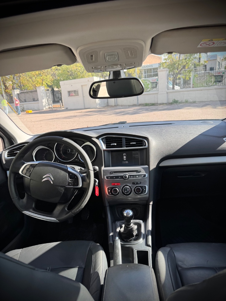 Citroën C4 Lounge — foto 2