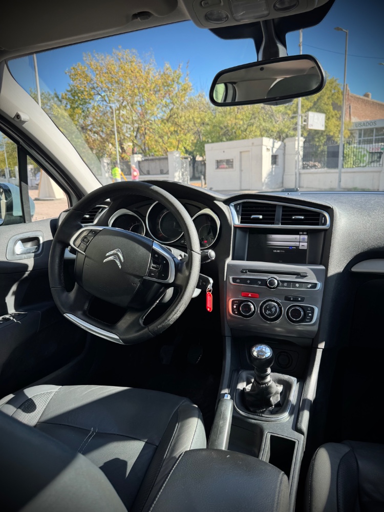 Citroën C4 Lounge — foto 3