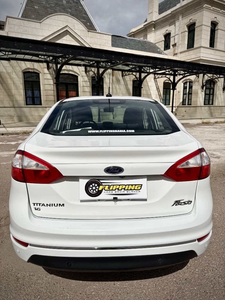 Ford Fiesta Titanium — foto 2