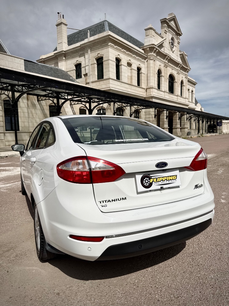 Ford Fiesta Titanium — foto 3