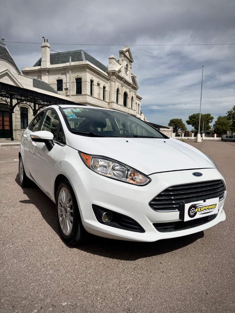 Ford Fiesta Titanium — foto 4