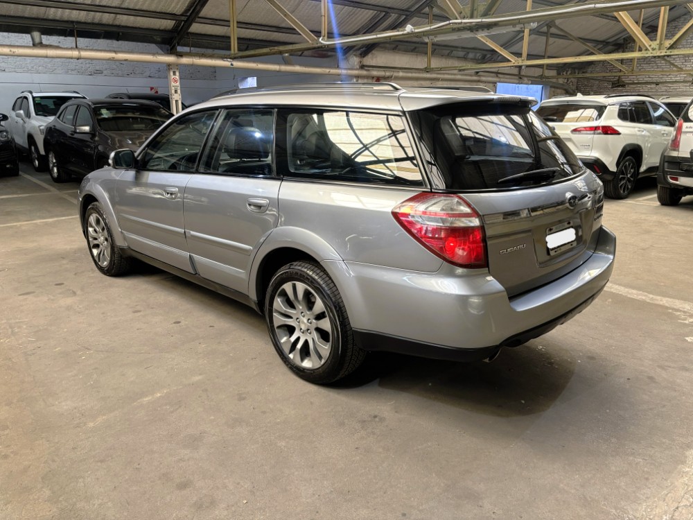 Subaru Outback 3.0 R — foto 2
