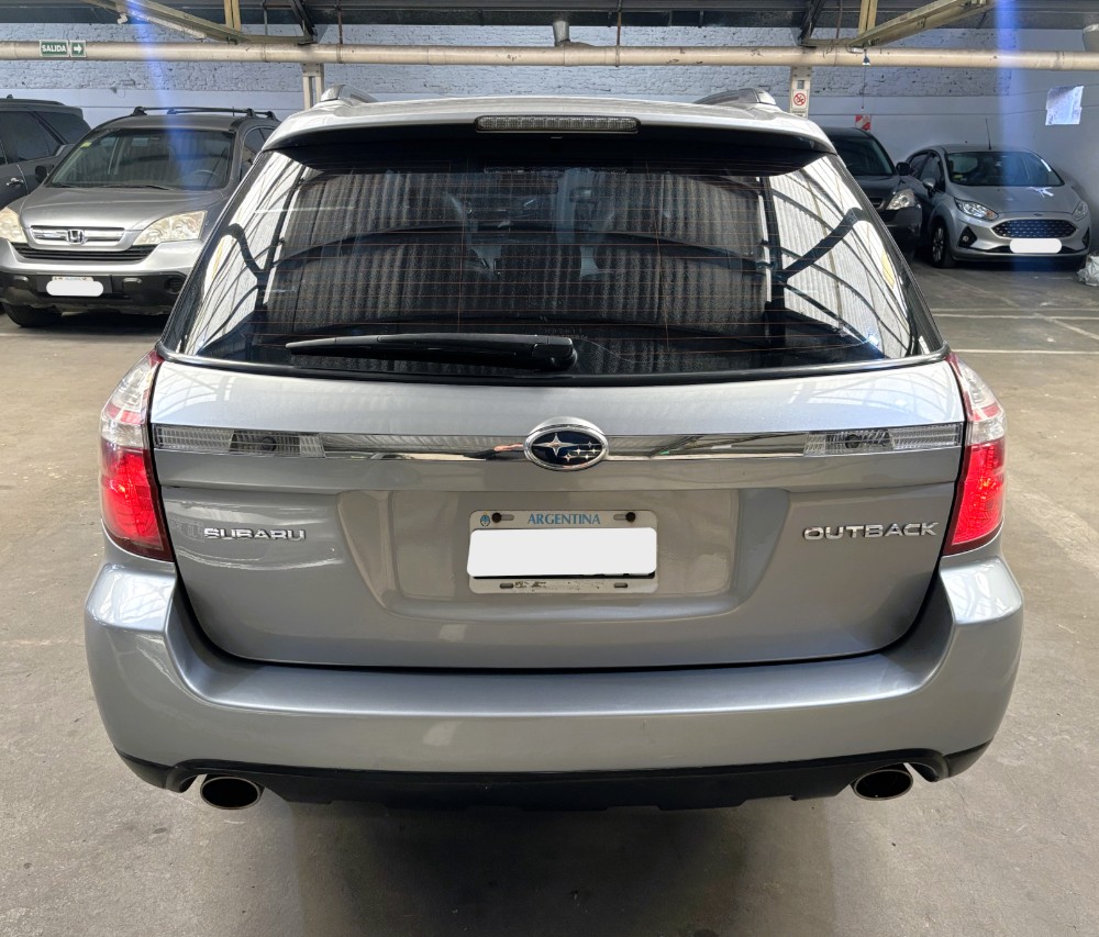 Subaru Outback 3.0 R — foto 6