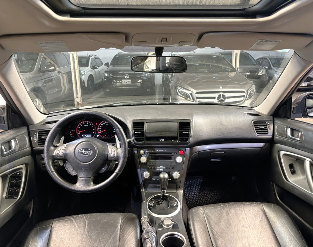 Subaru Outback 3.0 R — foto 8