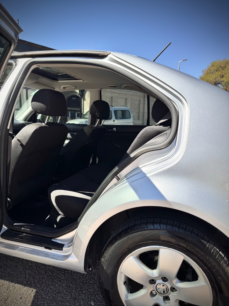 Volkswagen Bora 2.0 — foto 4