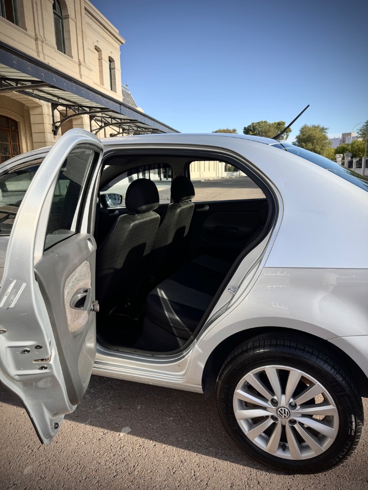 Volkswagen Vogaye 1.6 — foto 3
