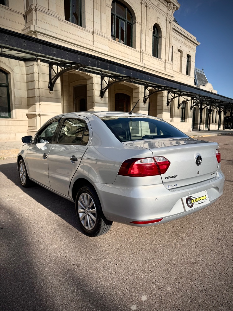 Volkswagen Vogaye 1.6 — foto 11