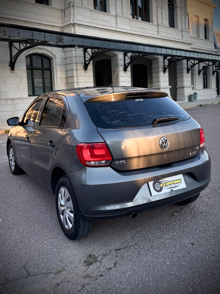 Volkswagen Gol Trend — foto 3