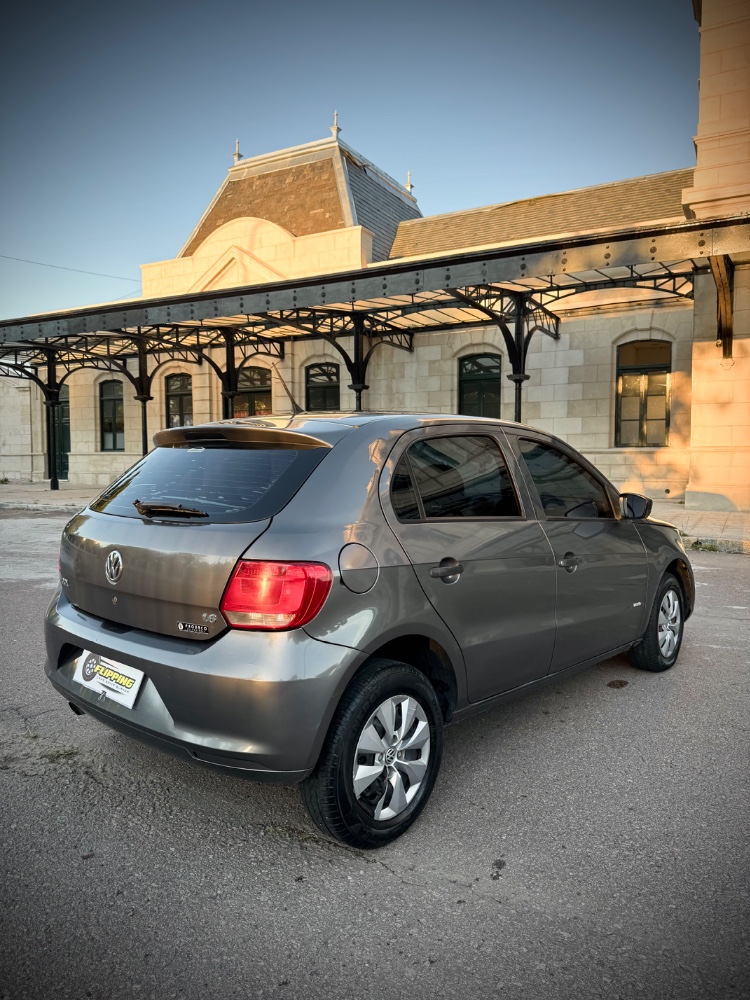 Volkswagen Gol Trend — foto 11