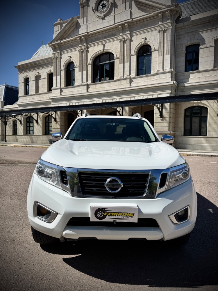 Nissan Frontier LE 4x4 — foto 7